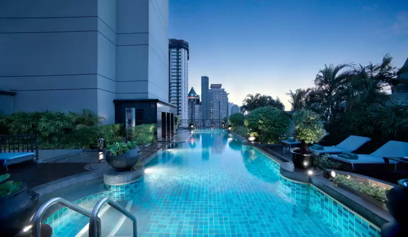 Banyan Tree Bangkok-Swimming pool Banyan Tree Bangkok-Swimming pool