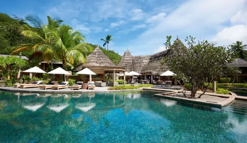 Constance Ephelia-Pool Constance Ephelia-Pool