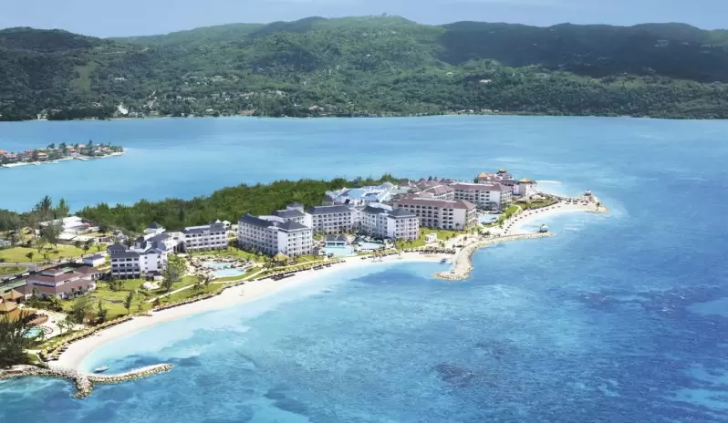 Secrets St James-Aeriel Hotel View Secrets St James-Aeriel Hotel View