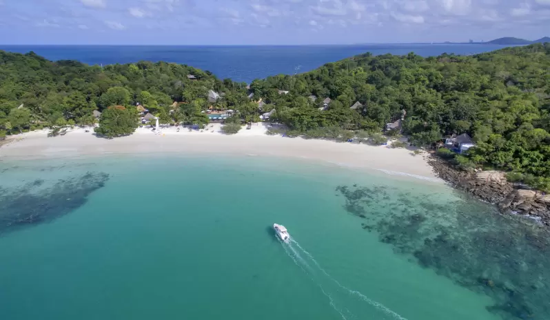 Beach of Paradee