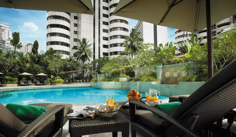 Shangri-La Hotel Kuala Lumpur-Swimming Pool Shangri-La Hotel Kuala Lumpur-Swimming Pool