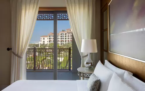 middle-east-holidays-abu-dhabi-st-regis-saadiyat-island-resort-hotel-St-regis-suite middle-east-holidays-abu-dhabi-st-regis-saadiyat-island-resort-hotel-St-regis-suite
