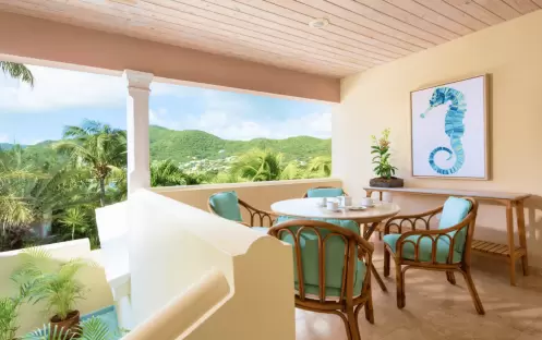 One Bedroom Bluff Suite 6