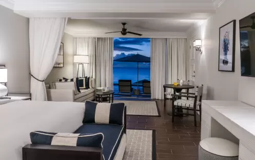 Fairmont Royal Pavilion - Beach Front Suite 4 Fairmont Royal Pavilion - Beach Front Suite 4