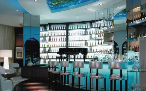 SHANGRI LA AL BANDAR - Piano Lounge SHANGRI LA AL BANDAR - Piano Lounge