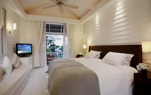 CENTARA GRAND BEACH RESORT HUA HIN - DELUXE SPA VILLA 1 CENTARA GRAND BEACH RESORT HUA HIN - DELUXE SPA VILLA 1