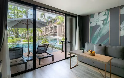 pool_access_seaside_2019-02