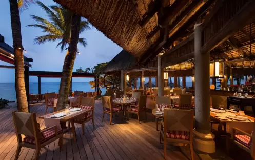 CONSTANCE BELLE MARE PLAGE RESORT - LA SPIAGGIA CONSTANCE BELLE MARE PLAGE RESORT - LA SPIAGGIA