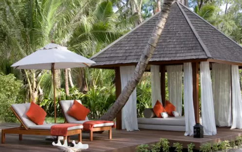 Denis Island-Beachfront Spa Cottage 3_2129