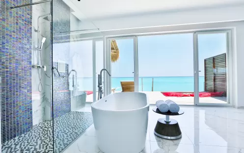 Emerald Maldives Resort & Spa-Jacuzzi Water Villa 4_17749 Emerald Maldives Resort & Spa-Jacuzzi Water Villa 4_17749