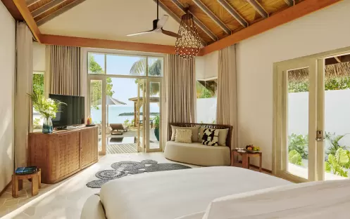 Fairmont Maldives Sirru Fen Fushi-BEACH SUNRISE VILLA BEDROOM_15634 Fairmont Maldives Sirru Fen Fushi-BEACH SUNRISE VILLA BEDROOM_15634