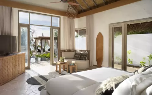Fairmont Maldives Sirru Fen Fushi-DELUXE BEACH SUNSET VILLA BEDROOM _15637 Fairmont Maldives Sirru Fen Fushi-DELUXE BEACH SUNSET VILLA BEDROOM _15637