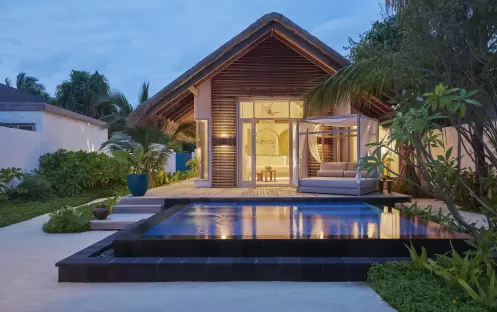 Fairmont Maldives Sirru Fen Fushi-DELUXE BEACH SUNSET VILLA EXTERIOR NIGHT_15637 Fairmont Maldives Sirru Fen Fushi-DELUXE BEACH SUNSET VILLA EXTERIOR NIGHT_15637