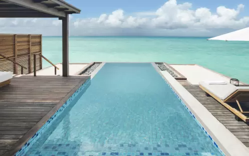 Fairmont Maldives Sirru Fen Fushi-GRAND WATER SUNSET VILLA POOL 2_15639 Fairmont Maldives Sirru Fen Fushi-GRAND WATER SUNSET VILLA POOL 2_15639
