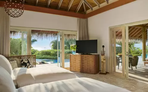 Fairmont Maldives Sirru Fen Fushi-THREE BEDROOM BEACH SUNSET VILLA BEDROOM_18841 Fairmont Maldives Sirru Fen Fushi-THREE BEDROOM BEACH SUNSET VILLA BEDROOM_18841