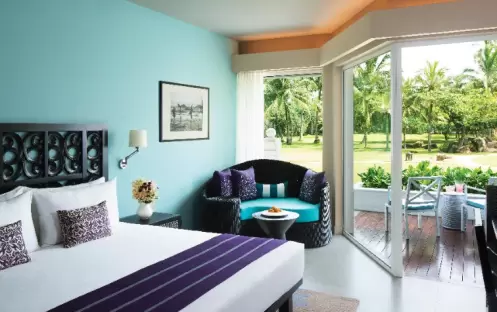 Deluxe Garden Terrace Room, King Bed