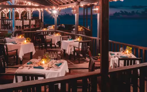 dining-wide-10 dining-wide-10