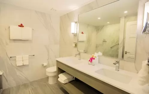 Bougainvillea Barbados-Deluxe One Bedroom Suite bathroom_60 Bougainvillea Barbados-Deluxe One Bedroom Suite bathroom_60
