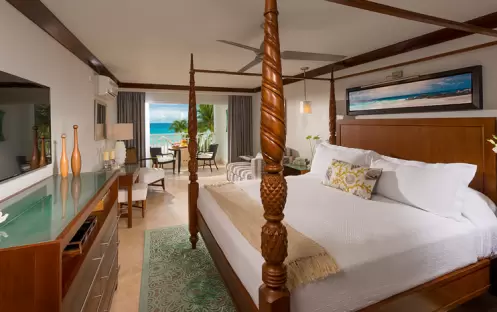 Sandals Barbados-Beachfront Club Level Suite 1_12219 Sandals Barbados-Beachfront Club Level Suite 1_12219