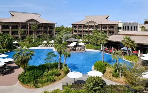 DELUXE POOL VIEW DELUXE POOL VIEW