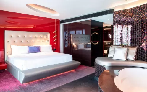 FANTASTIC SUITE BEDROOM