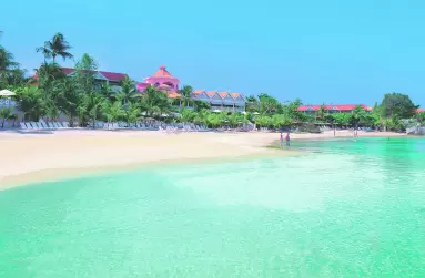 Coco Reef Resort & Spa
