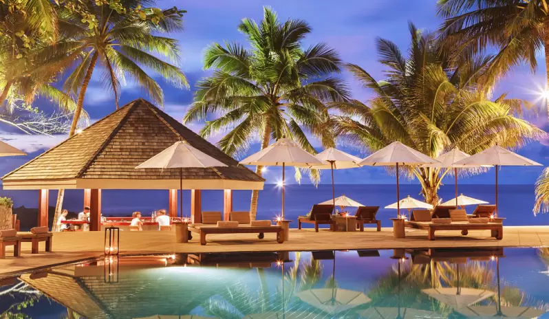 The Surin Phuket-Pool bar The Surin Phuket-Pool bar