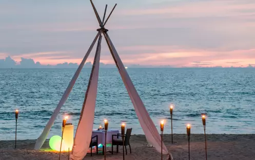 PRIVATE DINING SET UP PRIVATE DINING SET UP