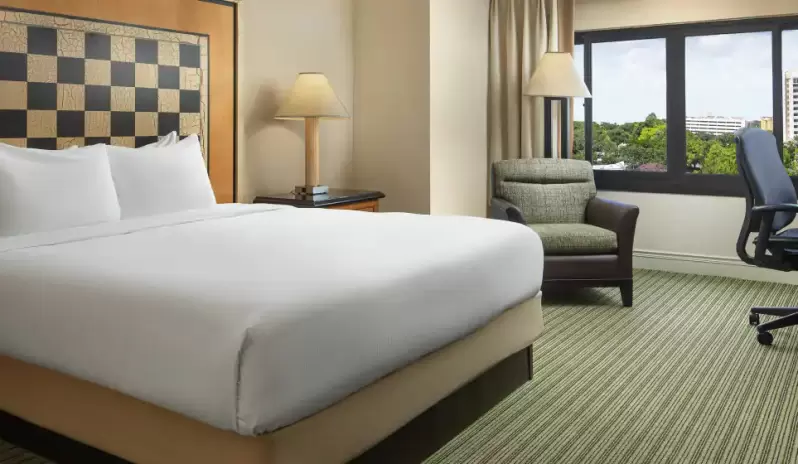 king-bed-resort-view king-bed-resort-view