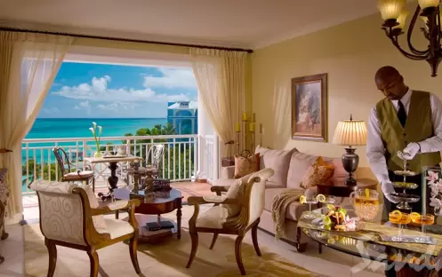 Royal Windsor Beachfront One Bedroom Suite - WS (4) Royal Windsor Beachfront One Bedroom Suite - WS (4)