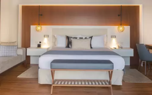 BUNGALOW 5 BUNGALOW 5