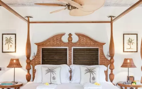 BEACHFRONT SUITE 1 BEACHFRONT SUITE 1