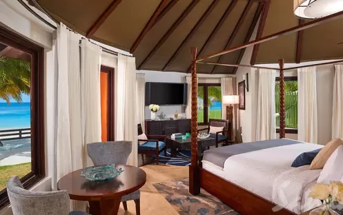 Beachfront Grande Rondoval Butler Suite with Private Pool Sanctuary - BP (3) Beachfront Grande Rondoval Butler Suite with Private Pool Sanctuary - BP (3)
