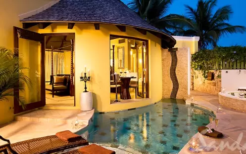 Beachfront Grande Rondoval Butler Suite with Private Pool Sanctuary - BP 4 Beachfront Grande Rondoval Butler Suite with Private Pool Sanctuary - BP 4