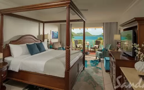 Caribbean Honeymoon Oceanview Penthouse Club Level Room - PC (1) Caribbean Honeymoon Oceanview Penthouse Club Level Room - PC (1)