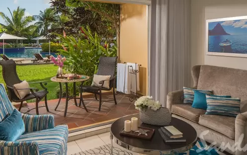 Caribbean Honeymoon Walkout Room - CW (1) Caribbean Honeymoon Walkout Room - CW (1)