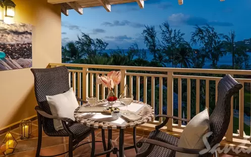 Caribbean Oceanview Penthouse Club Level Room - PO (2) Caribbean Oceanview Penthouse Club Level Room - PO (2)