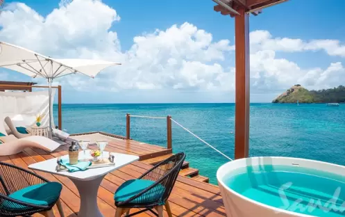 Over-the-Water Butler Honeymoon Bungalow - OWB (7) Over-the-Water Butler Honeymoon Bungalow - OWB (7)