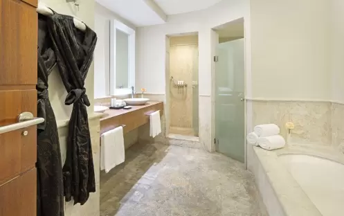 SANCTUARY CAP CANA - CASLTE JUNIOR SUITE BATHROOM SANCTUARY CAP CANA - CASLTE JUNIOR SUITE BATHROOM