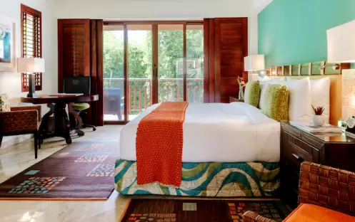 Deluxe Casita King Deluxe Casita King