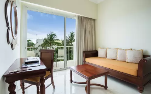 DREAMS TULUM JUNIOR SUITE GARDEN VIEW SOFA DREAMS TULUM JUNIOR SUITE GARDEN VIEW SOFA