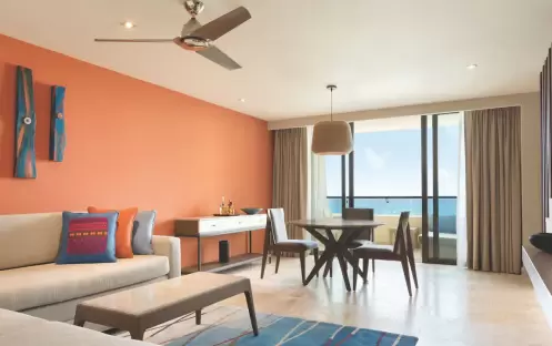HYATT-ZIVA-CANCUN-SWIM-UP-OCEAN-FRONT-PYRAMIND-SUITE-_1_ HYATT-ZIVA-CANCUN-SWIM-UP-OCEAN-FRONT-PYRAMIND-SUITE-_1_