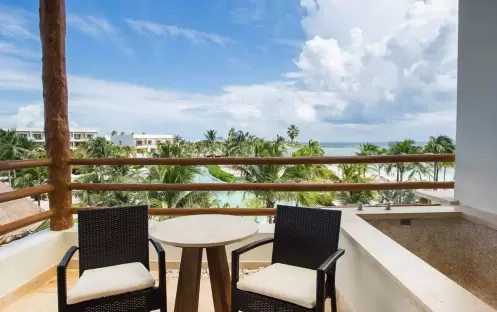 SECRETS AKUMAL PREFERRED CLUB JUNIOR SUITE OCEAN FRONT BALCONY SECRETS AKUMAL PREFERRED CLUB JUNIOR SUITE OCEAN FRONT BALCONY