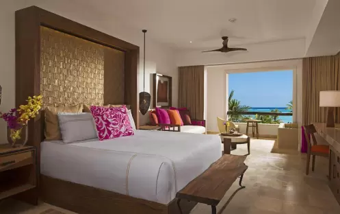 SECRETS AKUMAL PREFERRED CLUB JUNIOR SUITE OCEAN FRONT SECRETS AKUMAL PREFERRED CLUB JUNIOR SUITE OCEAN FRONT
