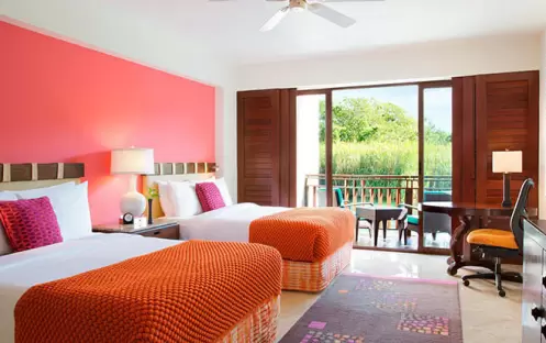 Signature Casita Double Signature Casita Double
