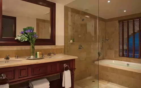 Dreams Tulum Resort & Spa-Preferred Club Junior Suite Ocean Front 4_4165 Dreams Tulum Resort & Spa-Preferred Club Junior Suite Ocean Front 4_4165