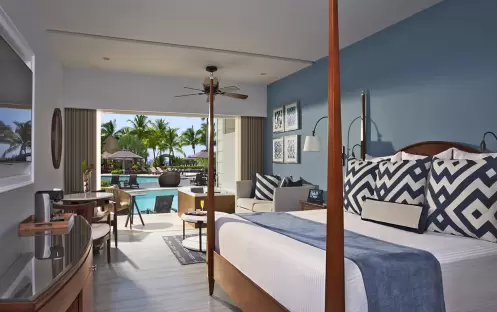 Preferred Club Junior Suite Ocean View Swim Out Preferred Club Junior Suite Ocean View Swim Out