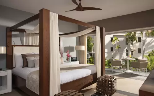 ZOETRY MONTEGO BAY - JUNIOR SUITE SWIM UP TROPICAL VIEW (2) ZOETRY MONTEGO BAY - JUNIOR SUITE SWIM UP TROPICAL VIEW (2)