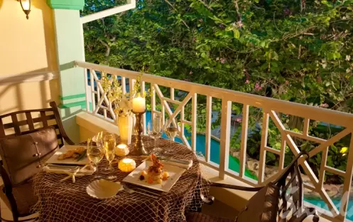 SANDALS ROYAL CARIBBEAN - GR (1) SANDALS ROYAL CARIBBEAN - GR (1)