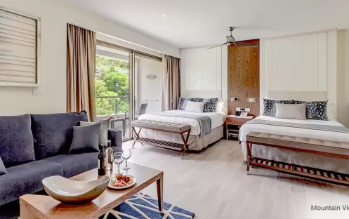 ROYALTON ANTIGUA - LUXURY JUNIOR SUITE MOUNTAIN VIEW BEDROOM ROYALTON ANTIGUA - LUXURY JUNIOR SUITE MOUNTAIN VIEW BEDROOM